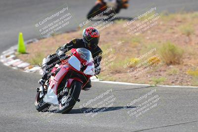 media/Oct-15-2022-TrackXperience (Sat) [[8f70b8b0be]]/Group 2/session 2 turn 3 and 4/